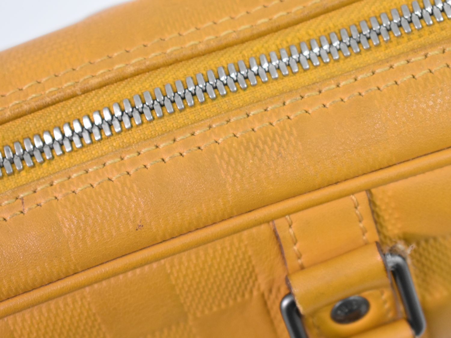 本物 ルイヴィトン LOUIS VUITTON LV ポルトドキュマンヴォワヤージュ