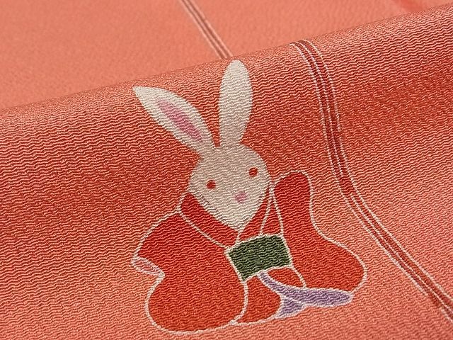 平和屋本店□極上 人形作家・ホリヒロシ 小紋 兎 金彩 鬼しぼ縮緬 鉛丹