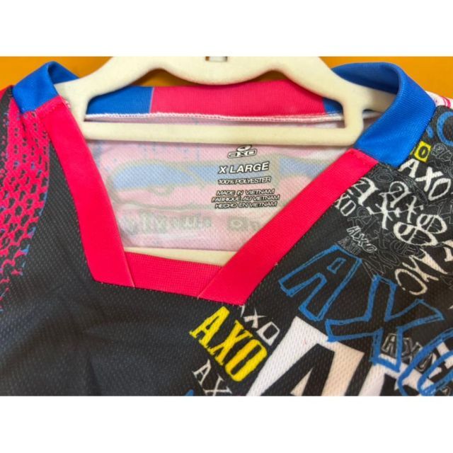 SIZE XL