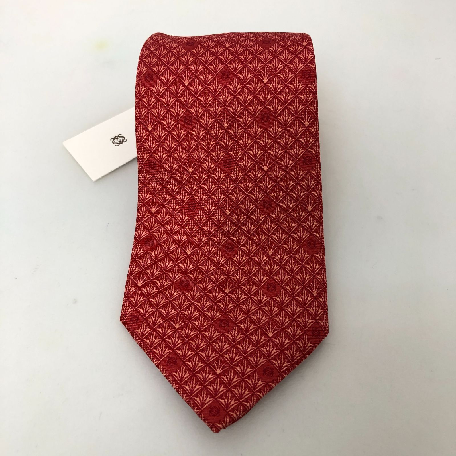 新品】LOEWE ロエベ ネクタイ レッド 7564 - メルカリ