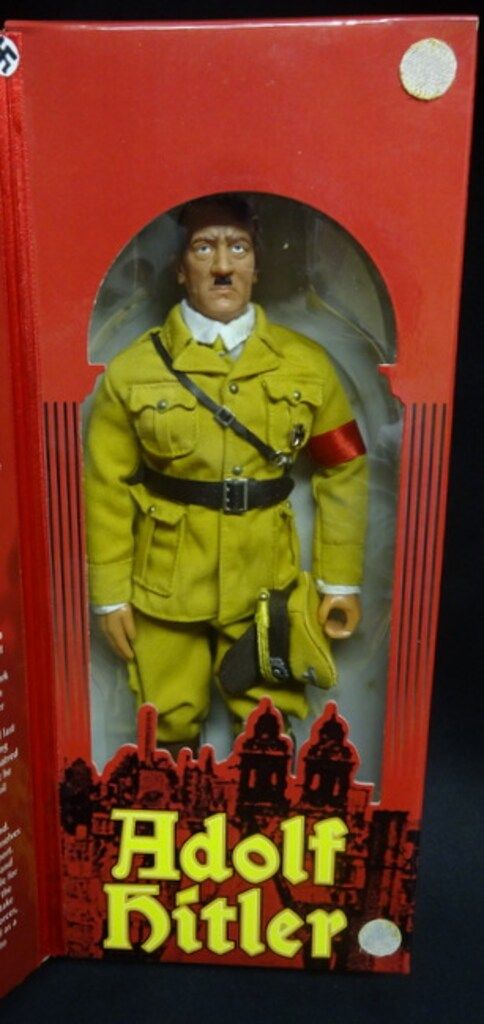 IN THE PAST TOYS (ACTION FIGURE) ADOLF HITLER 12インチ - メルカリ