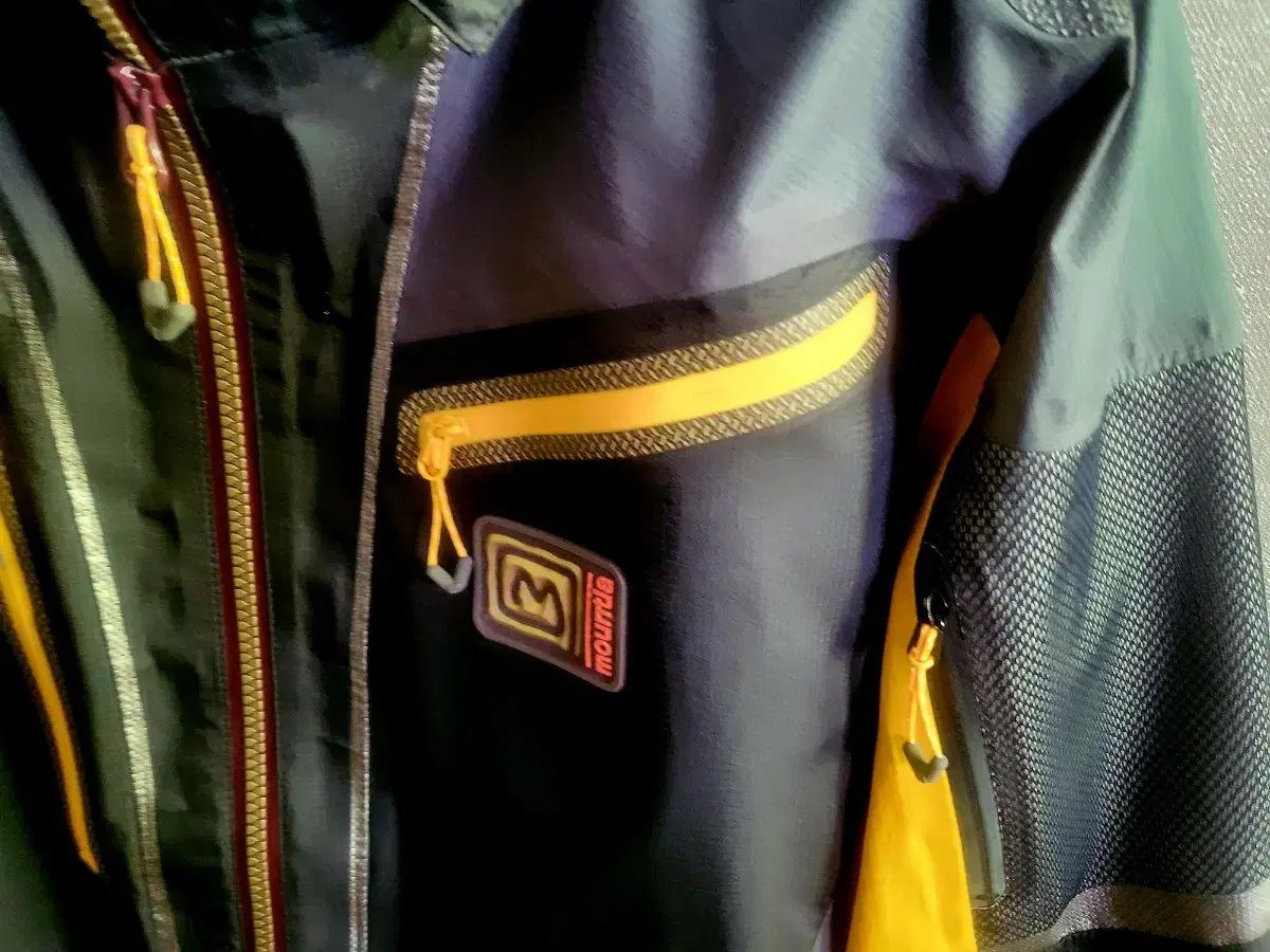 MOUNTIA メンズ ウィンドブレーカー