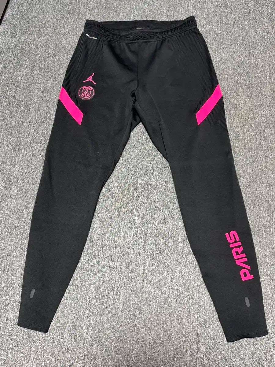 PSG ヴェイパーニット　Sサイズ nike PSG パリサンジェルマン ヴェイパーニット - メルカリ