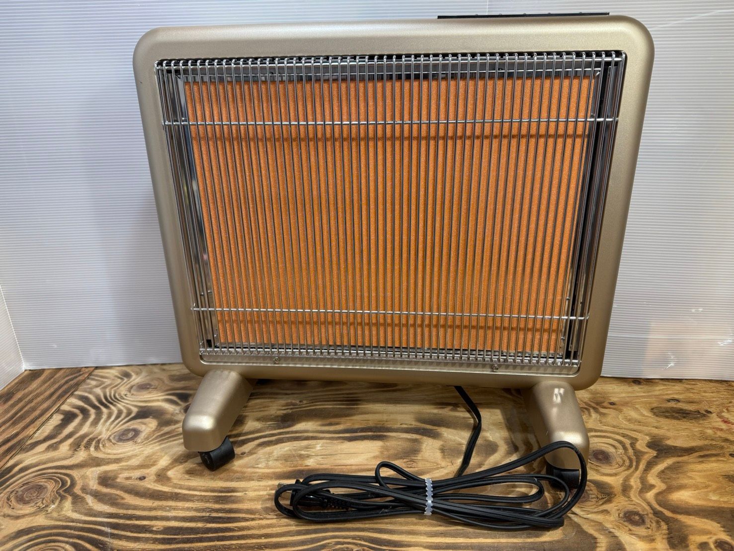 S99116 遠赤外線パネルヒーター サンルミエ エクセラ7 N700L-GR