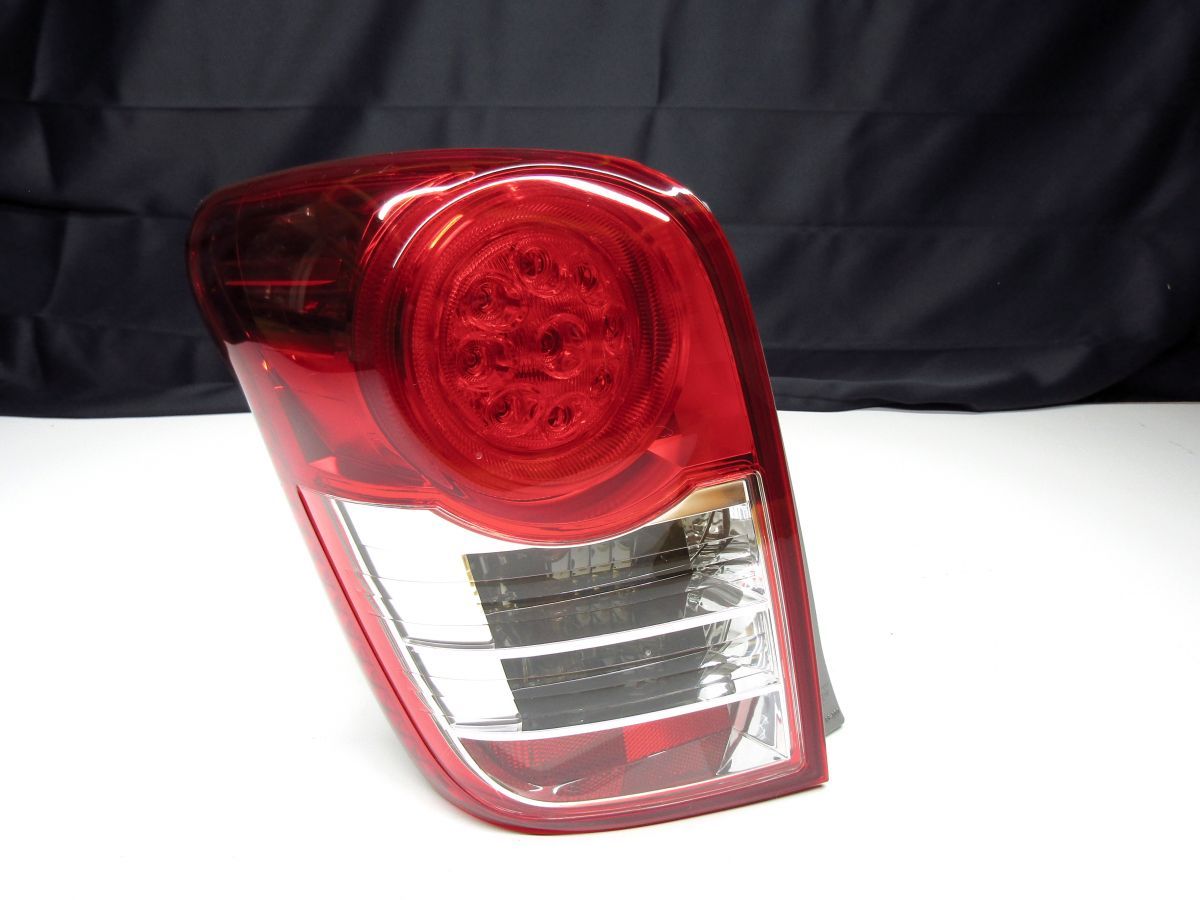 トヨタ 140 カローラフィールダー 標準 後期 純正 左 テールランプ NZE141G Koito 13-100 81560-13710 助手席側 E14