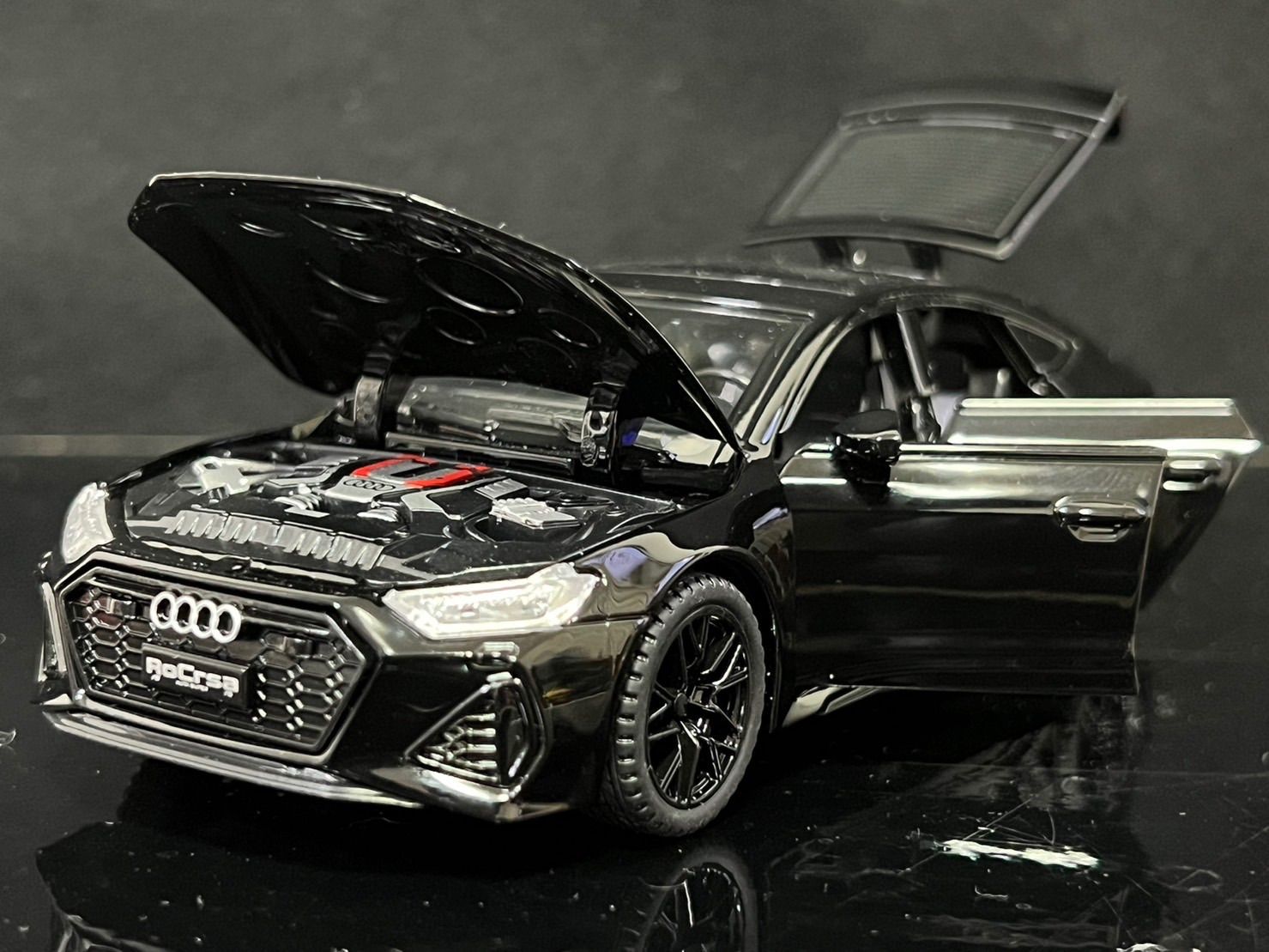 Audi RS 7 Sportback 1/32 ミニカー ブラック H159 - メルカリ