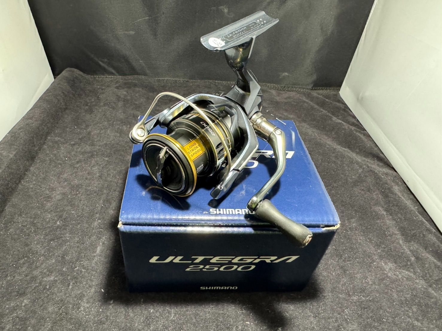 【美品】21アルテグラ 2500 美品】21アルテグラ 2500