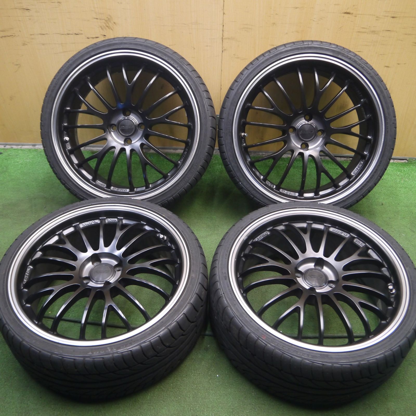 バリ溝！21年！キレイ！9.5分以上☆BMW バリ溝！キレイ！9.5分☆215 