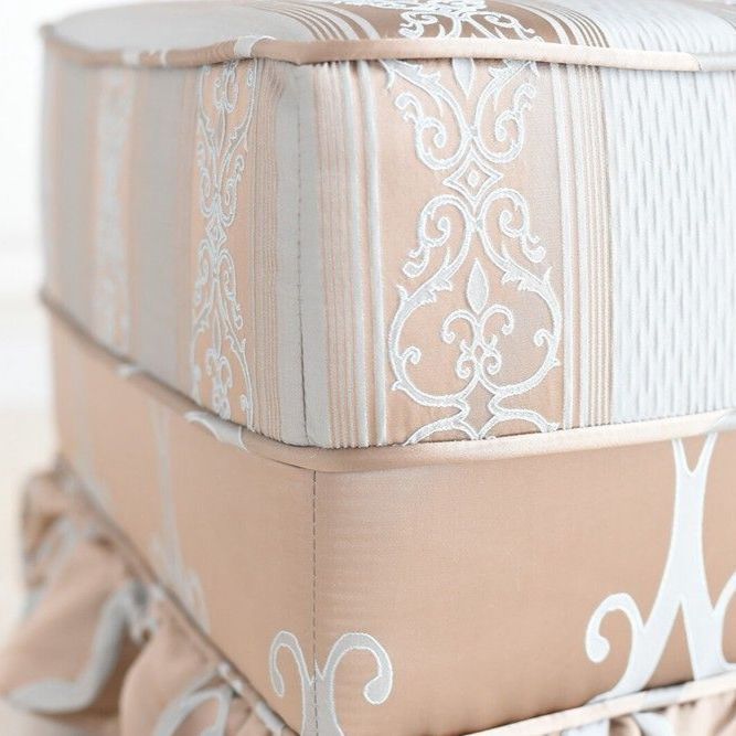 ヨーロピアンエレガントスツール