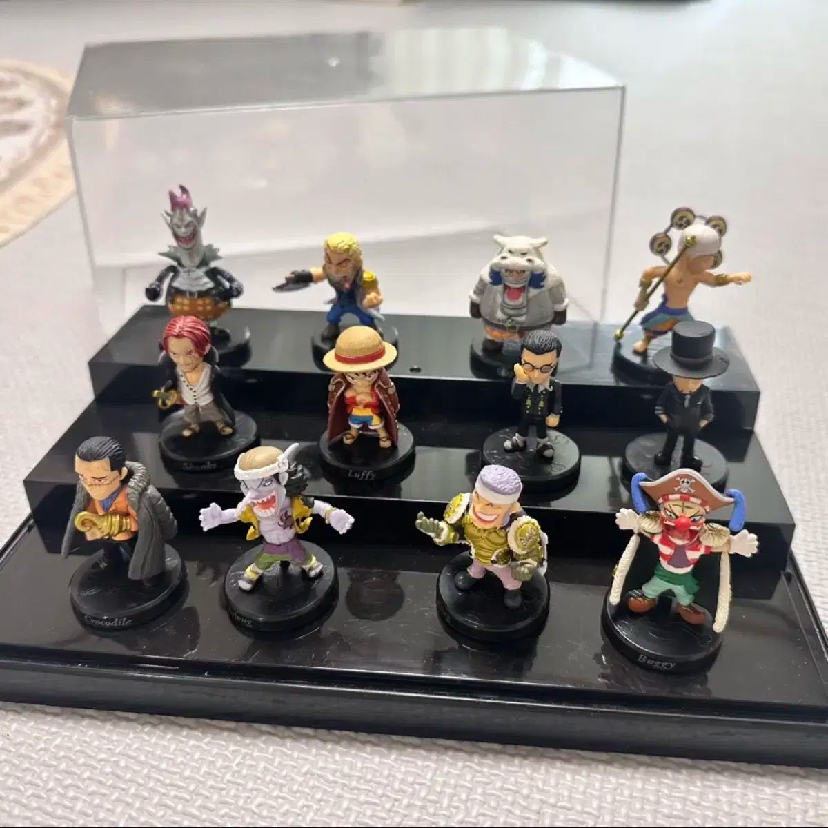 ONE PIECE ワンピース フィギュア 12 犬セット アクリル 物入れ に あなたにあげます