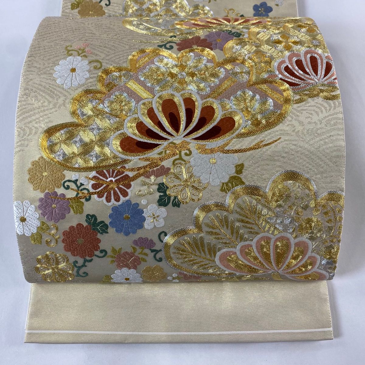 正絹　袋帯　金銀糸　京袋帯　唐草模様　貴重 袋帯 美品 名品 花唐草 金銀糸 箔 金色 六通 正絹 【中古
