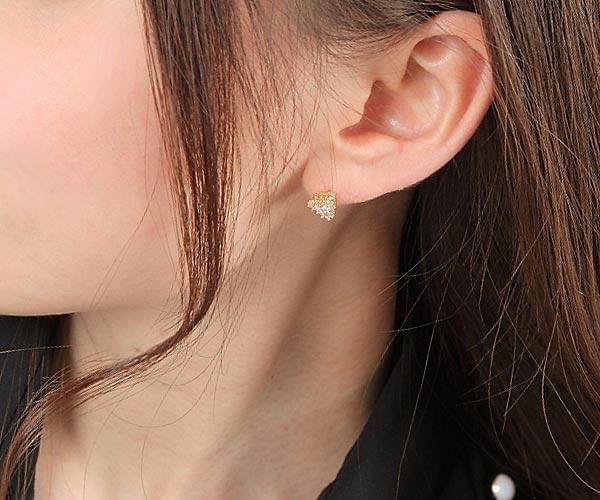 ピアス チタンポスト プチトライアングル 黒 ブラック ゴールド 普段使い ファッション アクセサリー ジュエリー レディース ギフト - メルカリ