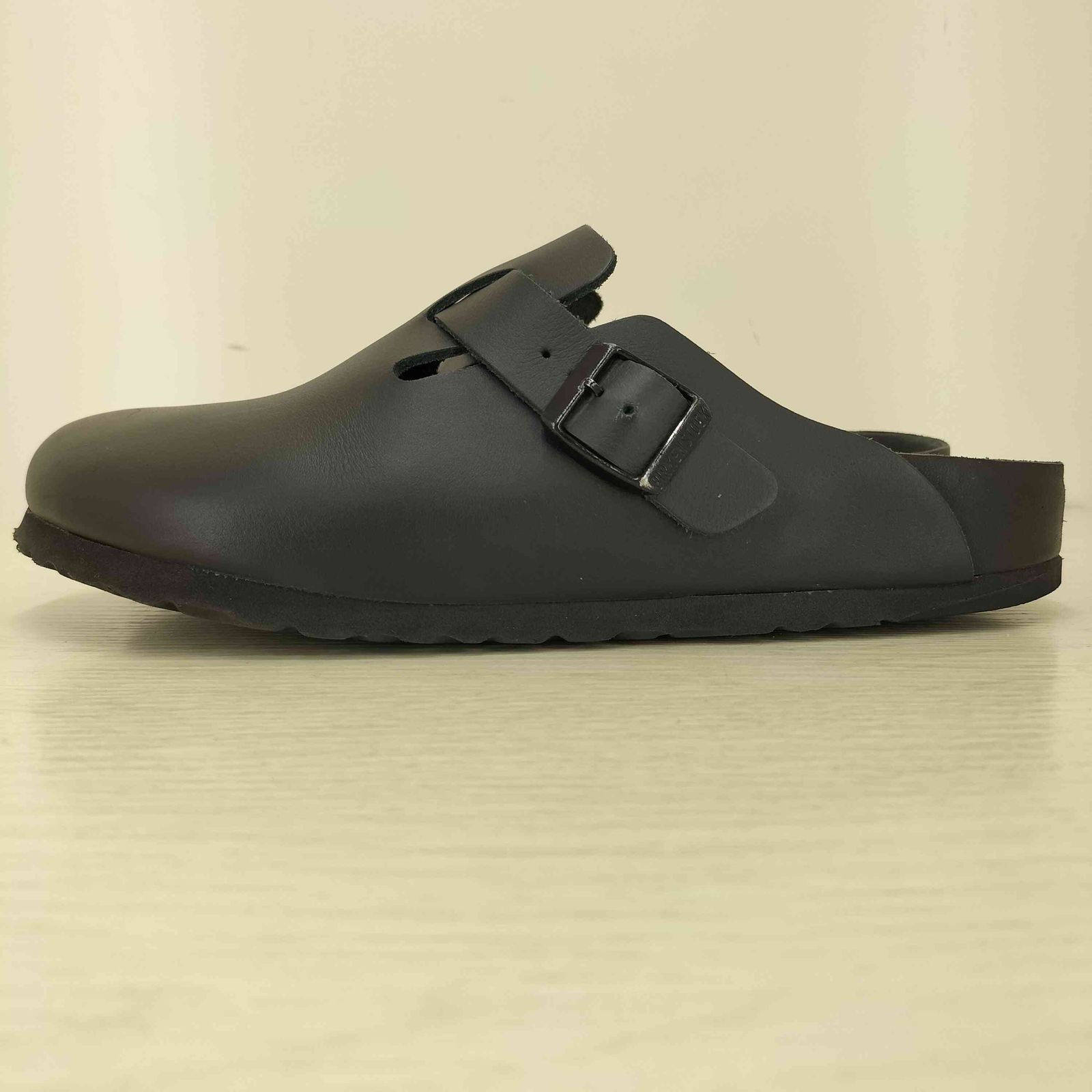 BIRKENSTOCK Boston / ボストン オイルドレザー - ブラック 8133