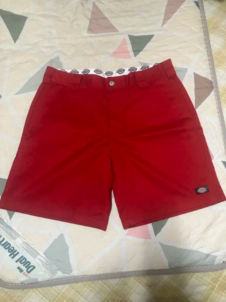 DICKIES(ディッキーズ) ハーフパンツ レッド 34