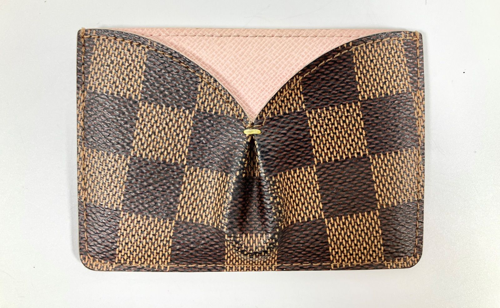 モノグラム柄 ポルトフォイユ