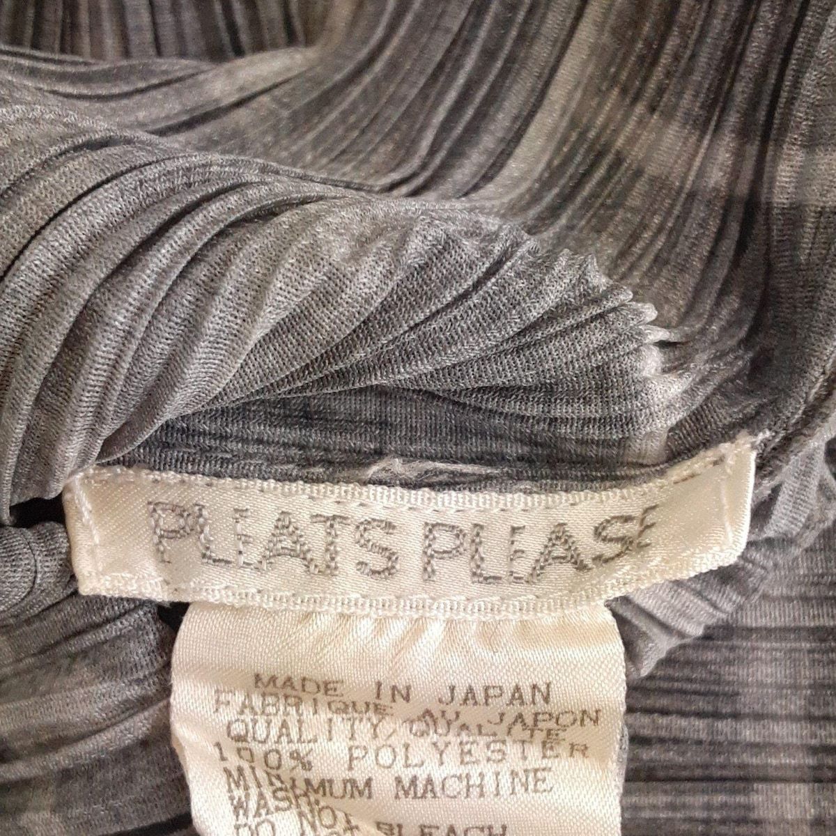 ✨美品✨ PLEATS PLEASE プリーツデザイン 長袖トップス サイズ3 PLEATS PLEASE ISSEY MIYAKE - □美品□PLEATS PLEASE ISSEY