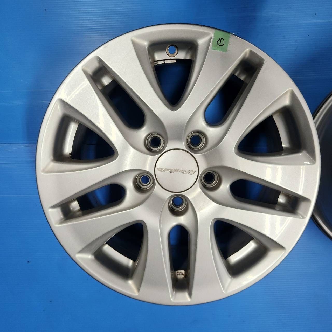 ホンダ ヴェゼル 純正16インチ【2枚】❶❷ - メルカリ