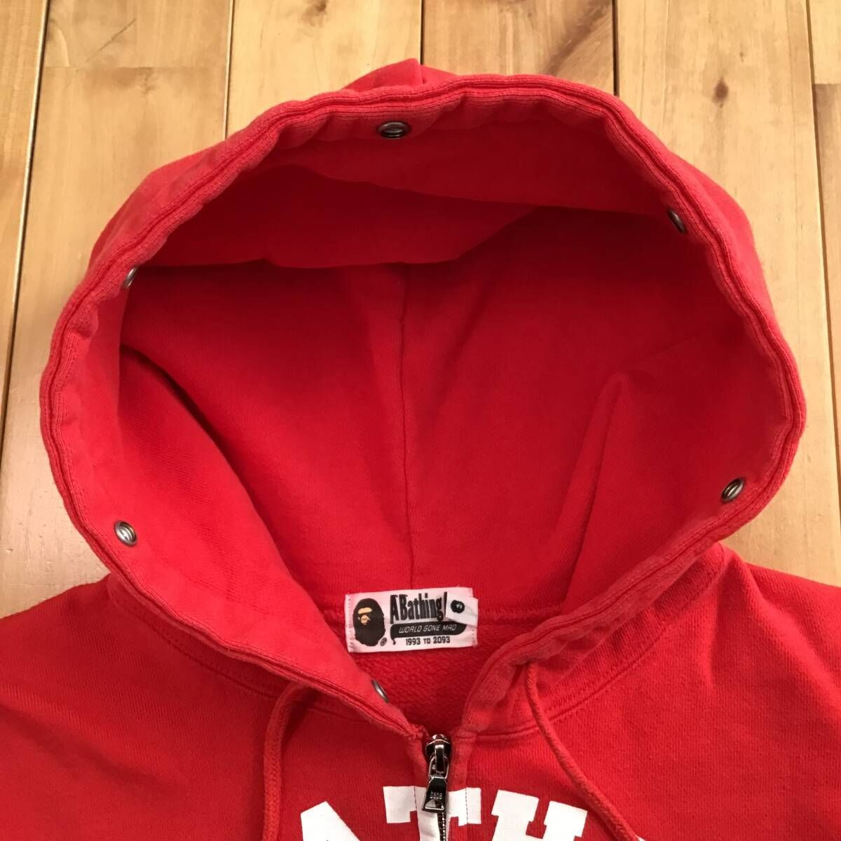 カレッジロゴ ジップ パーカー Lサイズ レッド a bathing ape