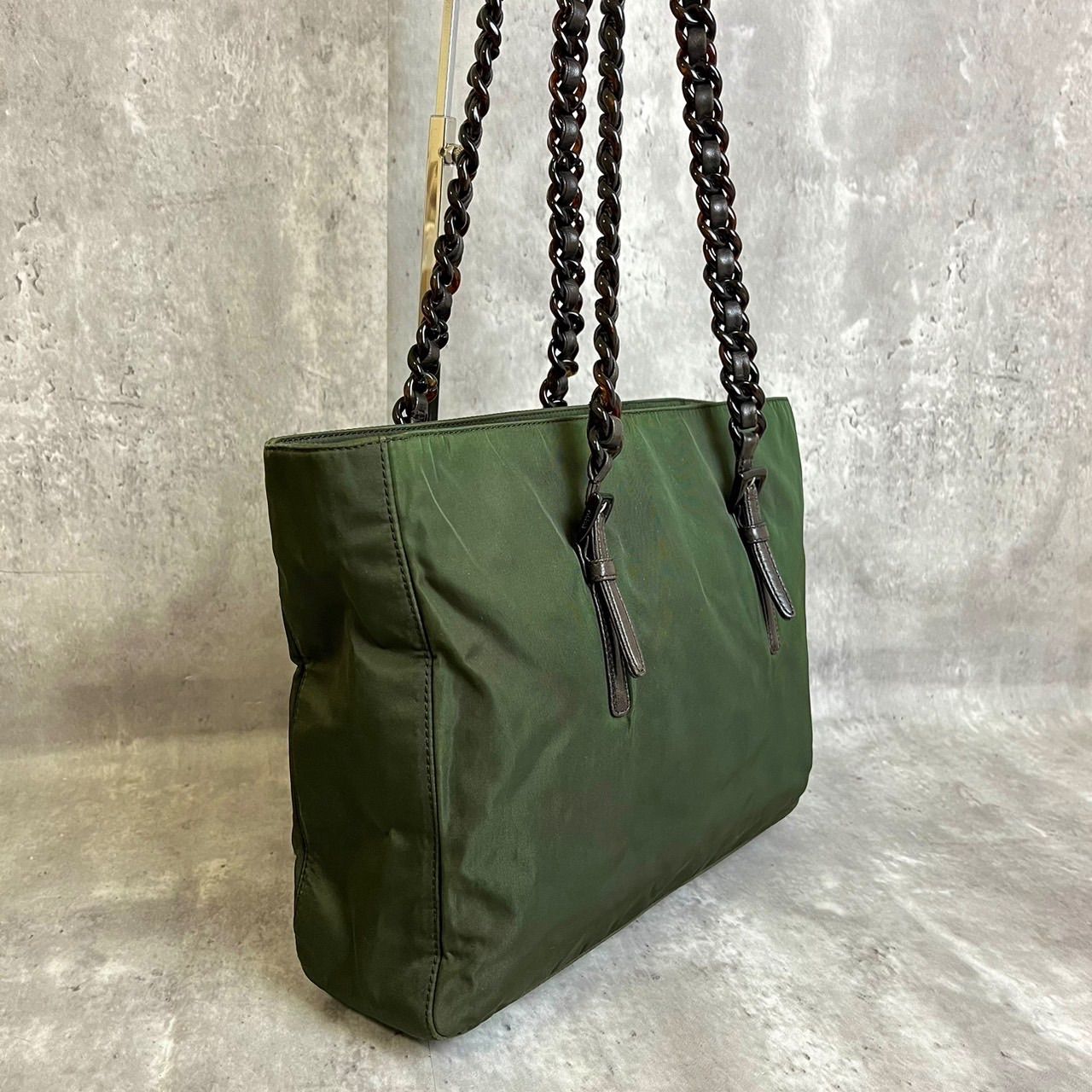 PRADA プラダ ナイロン チェーン トートバッグ カーキ レディース 本物
