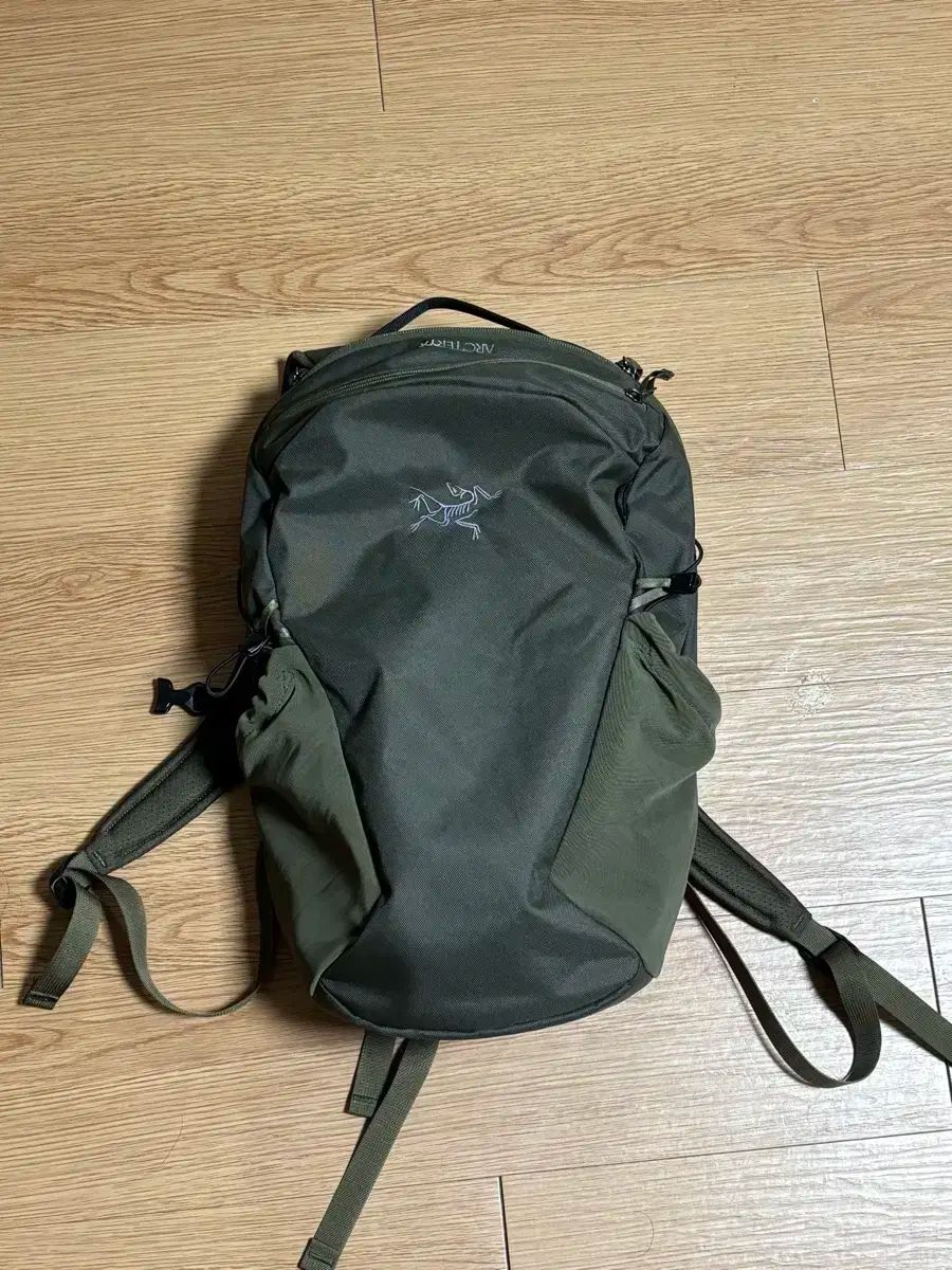 mont-bell Down Hugger #3 右ジッパー mont-bell Down Hugger #3 右ジッパー mont-bell U.L.