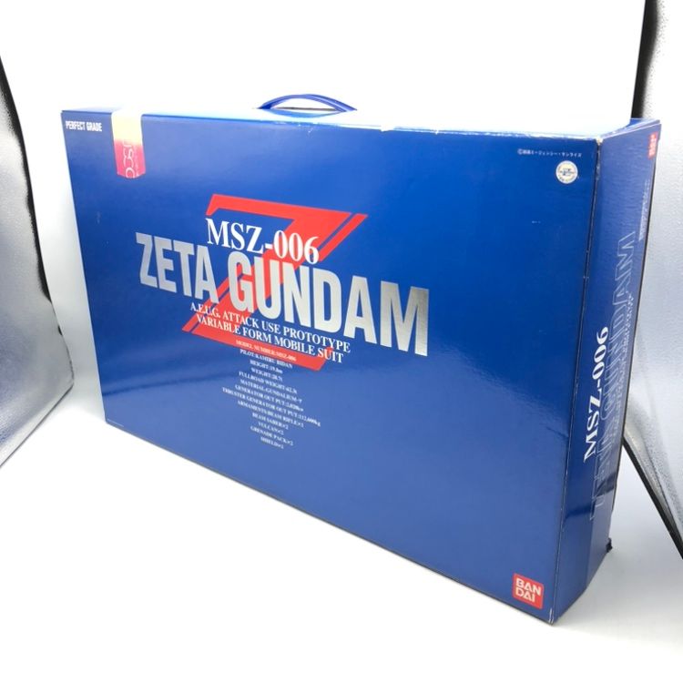 中古】ガンダム）バンダイ [廃版]PG 1/60 ストライクガンダム