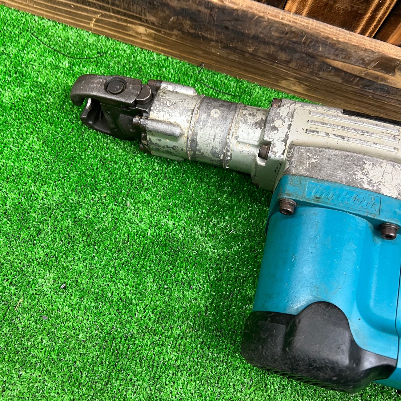 ☆マキタ(makita) 電動ハンマ HM0830【岩槻店】 【公式通販】