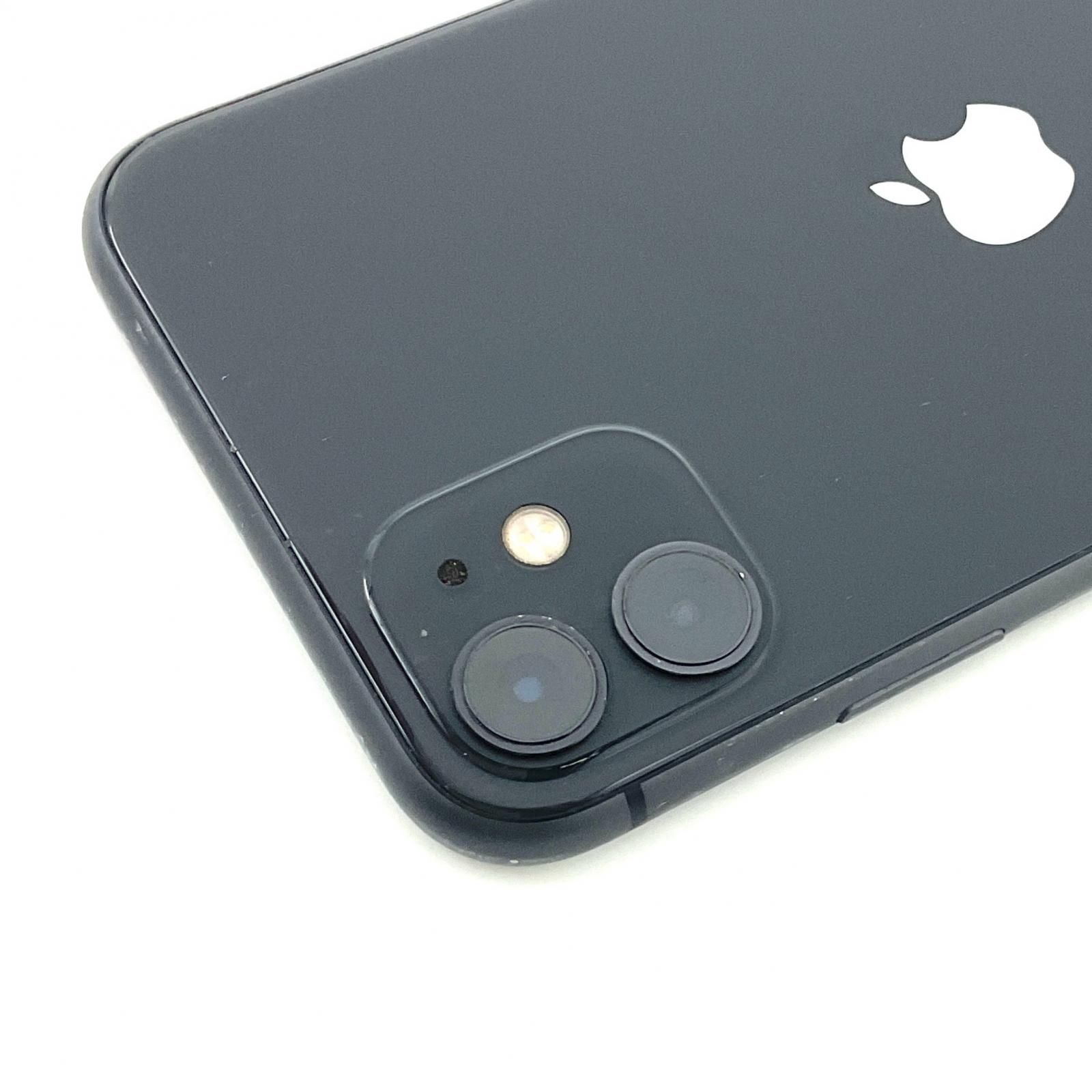 iPhone11[64GB] docomo アウトレット MWLT2J ブラック【安心保証