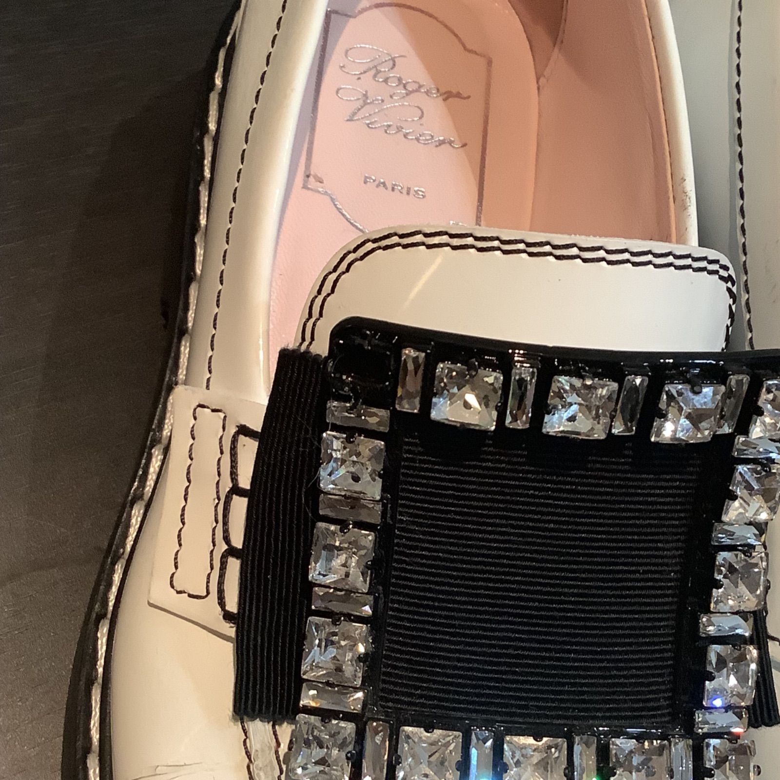 ロジェヴィヴィエ ROGER VIVIER ヴィヴィレンジャー ローファー 