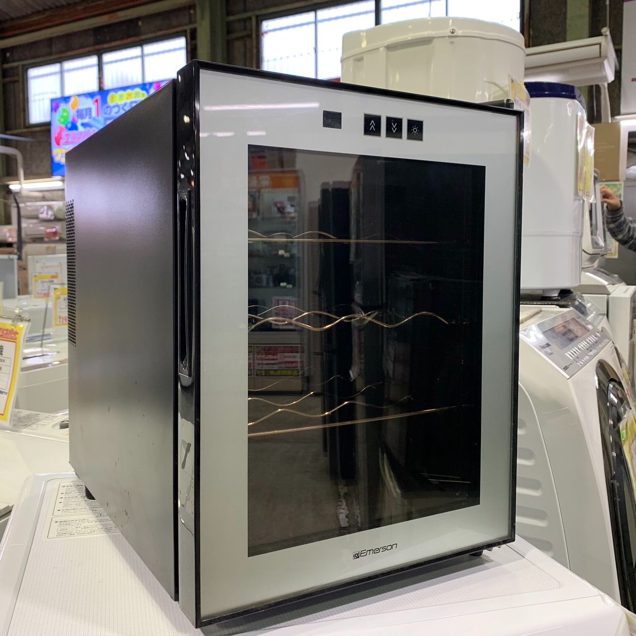 EMERSON ワインセラー 5～7本収納 FR966T 状態良好 メルカリ