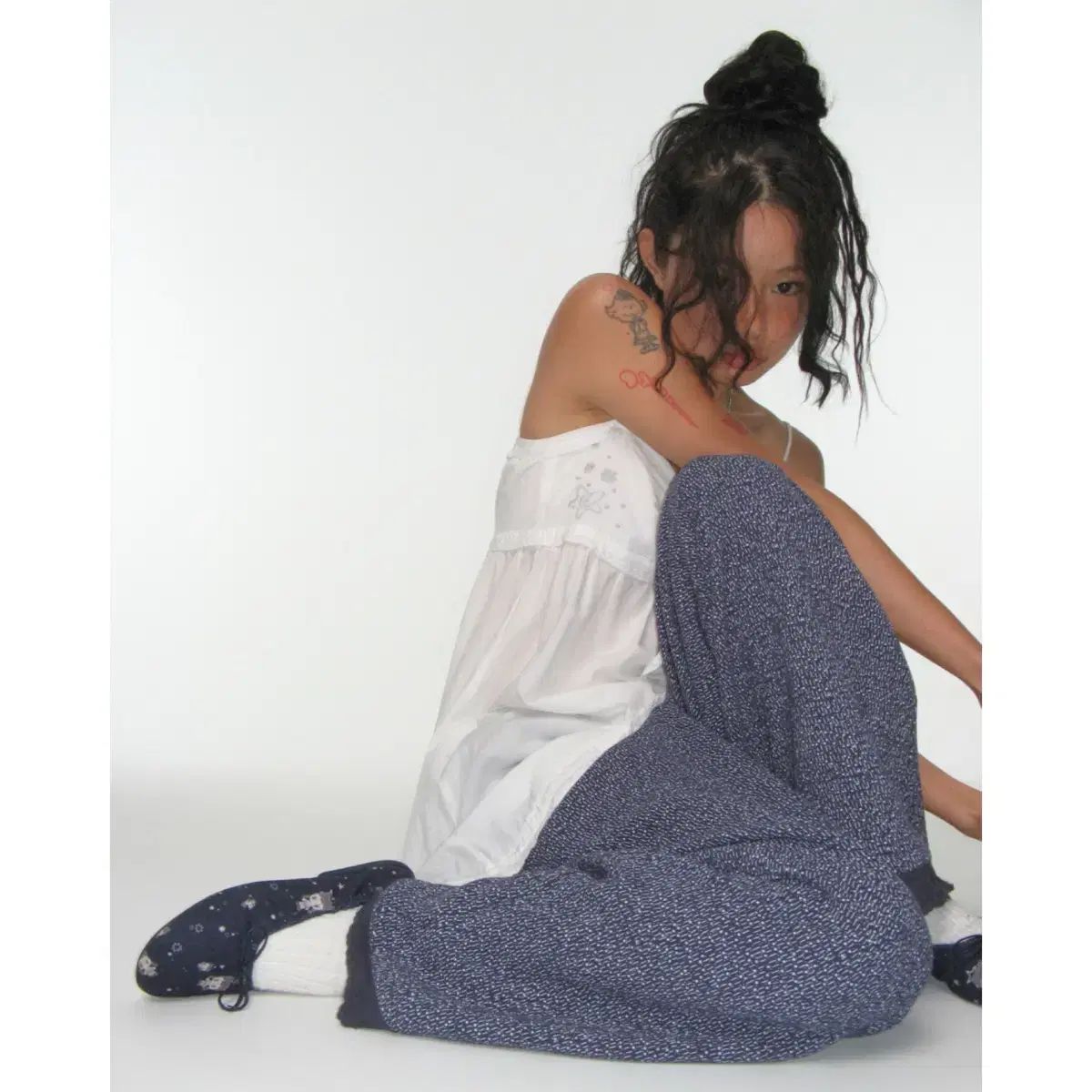 フラット シューズ