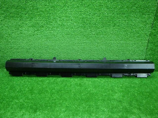 トヨタ GUN125 ハイラックス フロント バンパーエネルギーアブソーバ