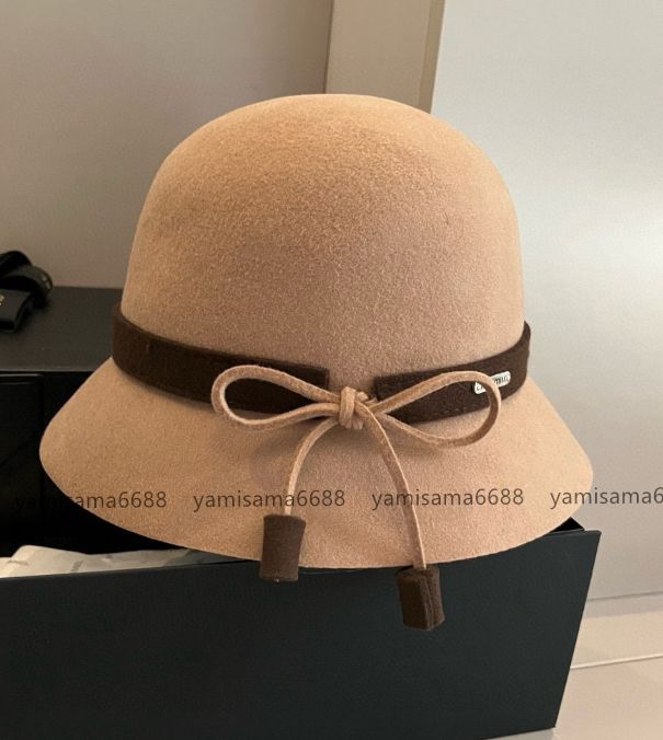 MIUMIU ミュウミュウ