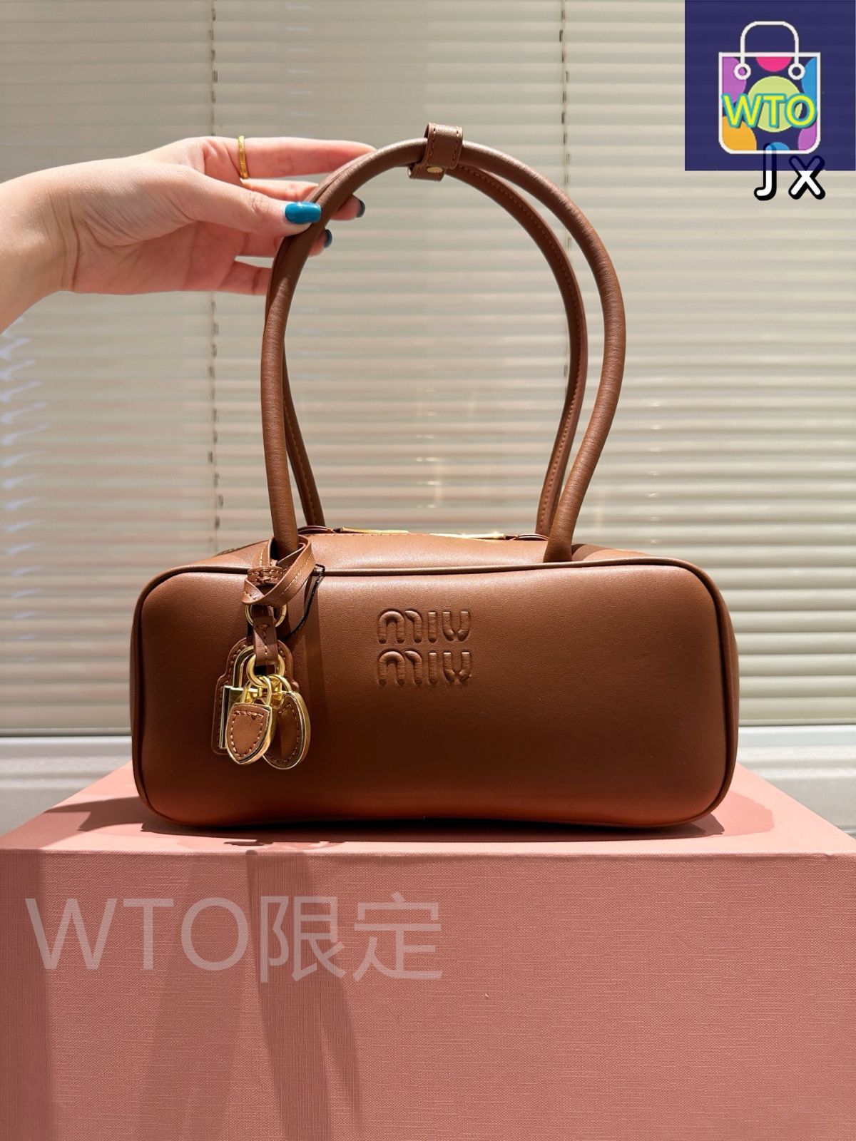 その他 miu Miu Miu Leather Cap Toe Sneakers - Size US 6.5 - Black