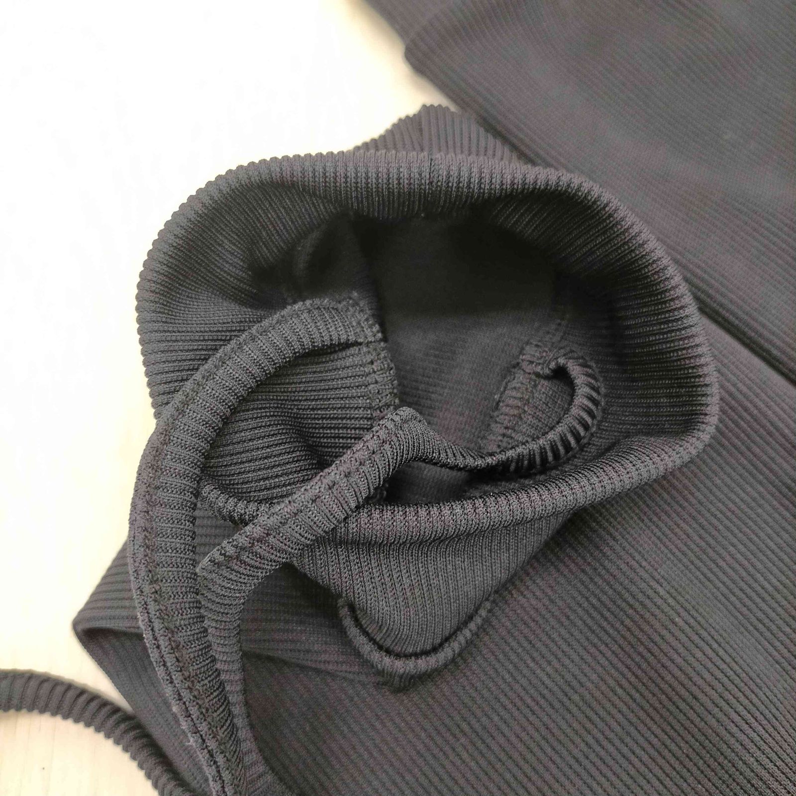 希少色　COACH メタリックシルバー　キルティング　スマホ　2way 希少色 COACH メタリックシルバー キルティング スマホ 2way COACH