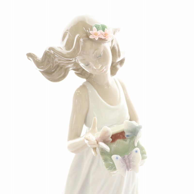 LLADRO リアドロ 私の宝物 6777 少女 蝶々 花 陶器人形 置物