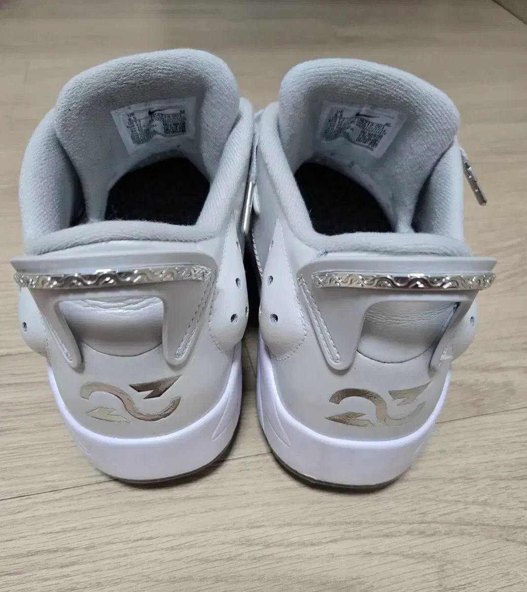 NIKE ナイキ