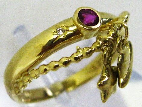 K18 18金リング指輪ルビー0.174ctダイヤ0.01ct星と土星ぶら下がり  