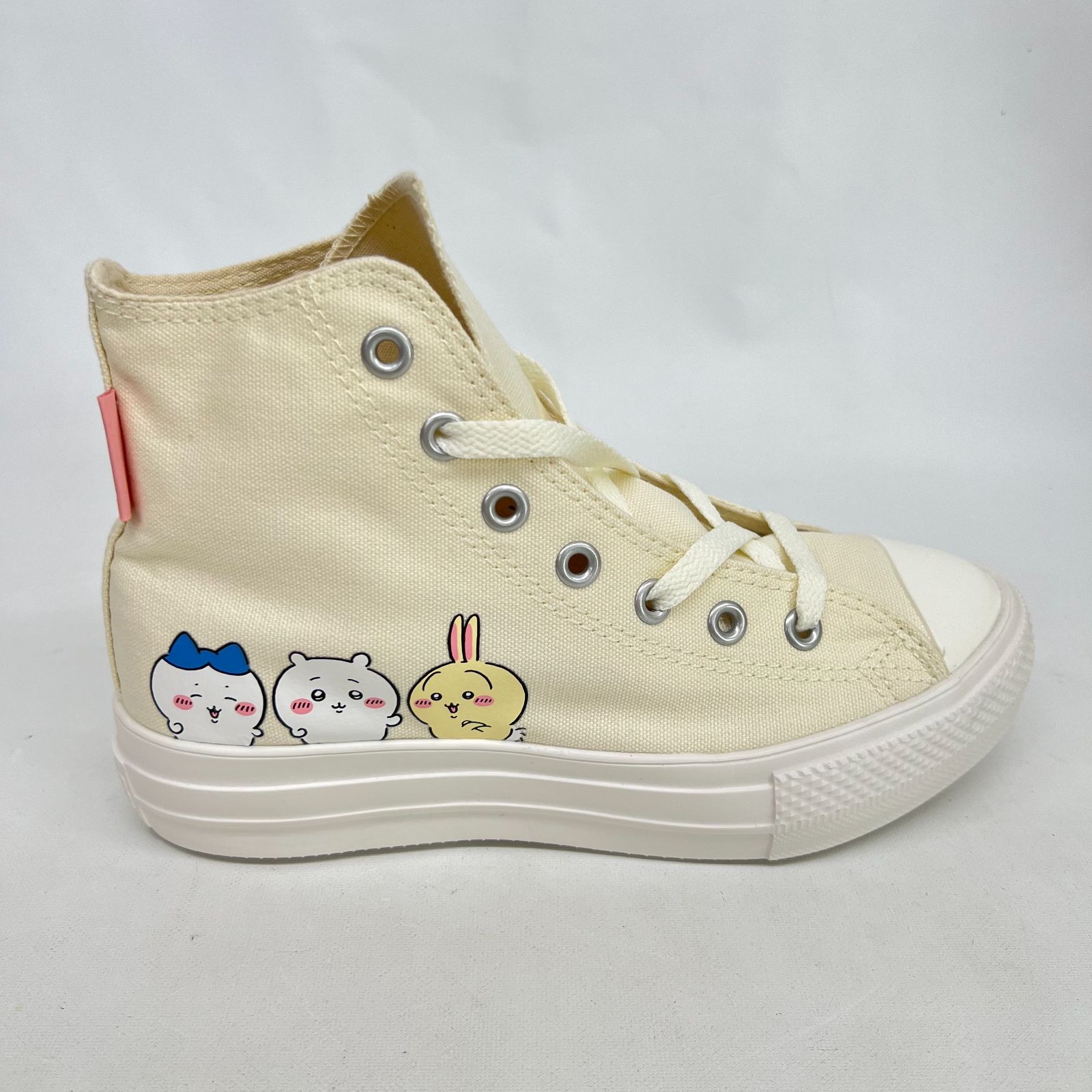 ちいかわ❌コンバースコラボ 24cm 新品，未使用品 ちいかわ×コンバースのコラボシューズが2月26日発売