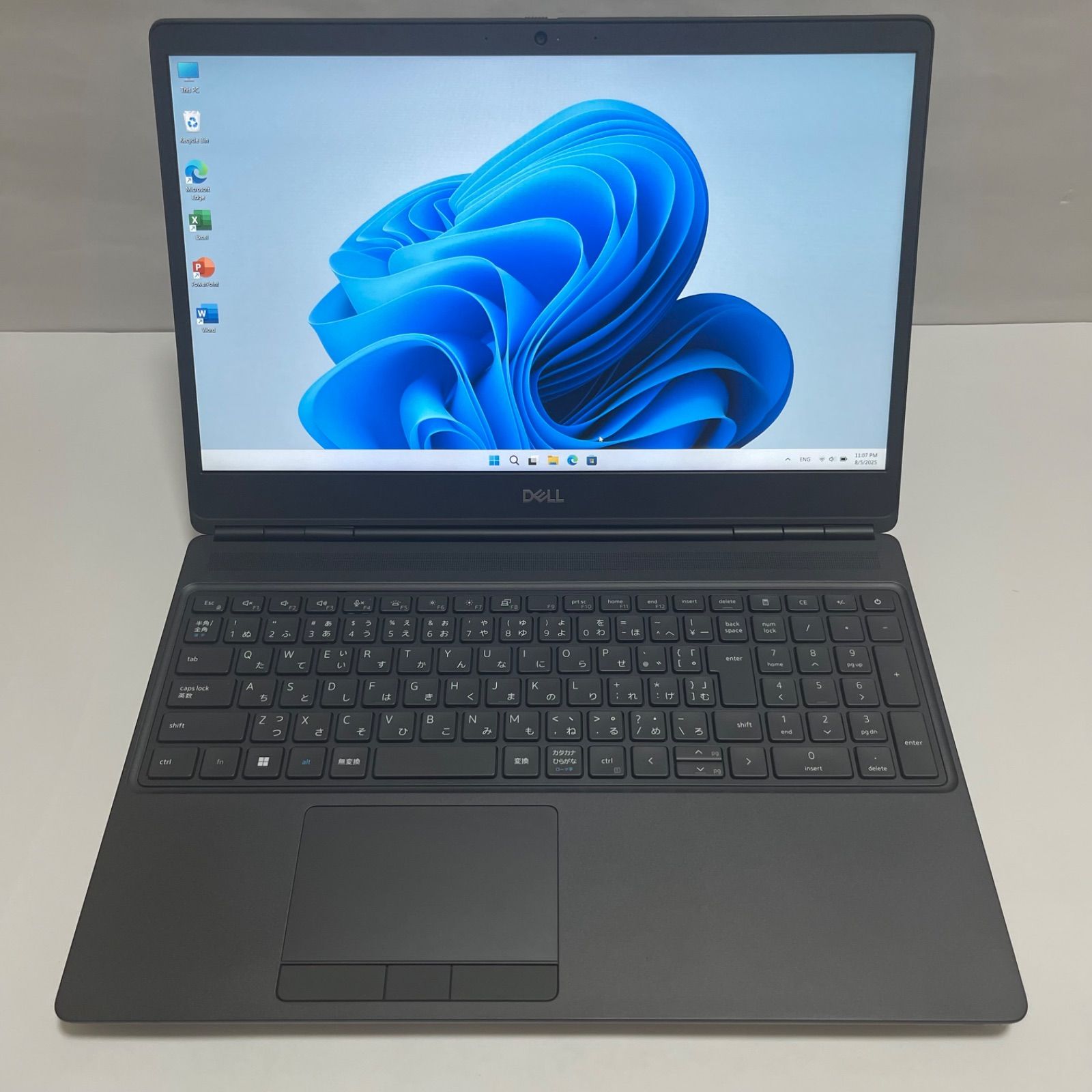 Dell Precision 7560 モバイルワークステーション / Core i7