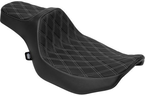 ☆安心の全品国内発送！ PREDATOR III エクステッドリーチシート SILVER THREAD 2025年以降FLHXSE FLTRXSE 2025年以降FLHX|U FLTRX|STSE 実用性