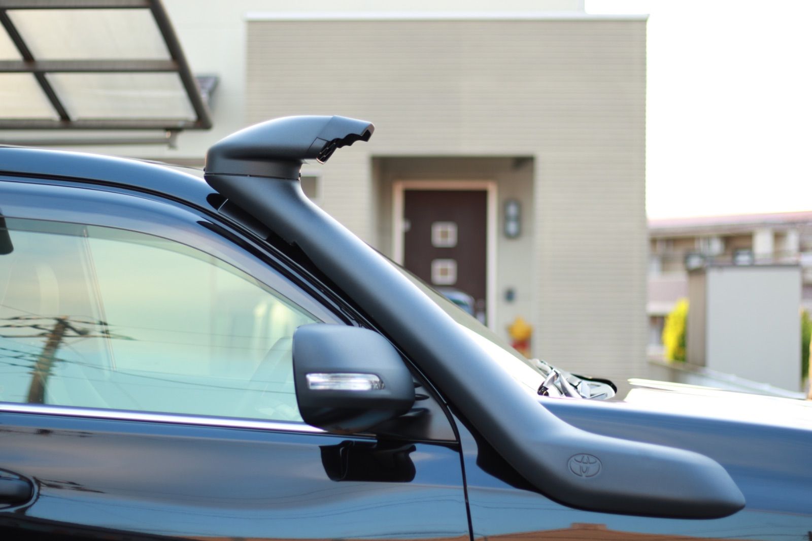 欧州TOYOTA純正シュノーケル 用 バイザー ランドクルーザープラド