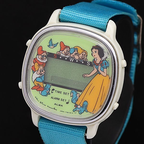 ミッキーの腕時計ですALBA  ディズニー腕時計  レディース