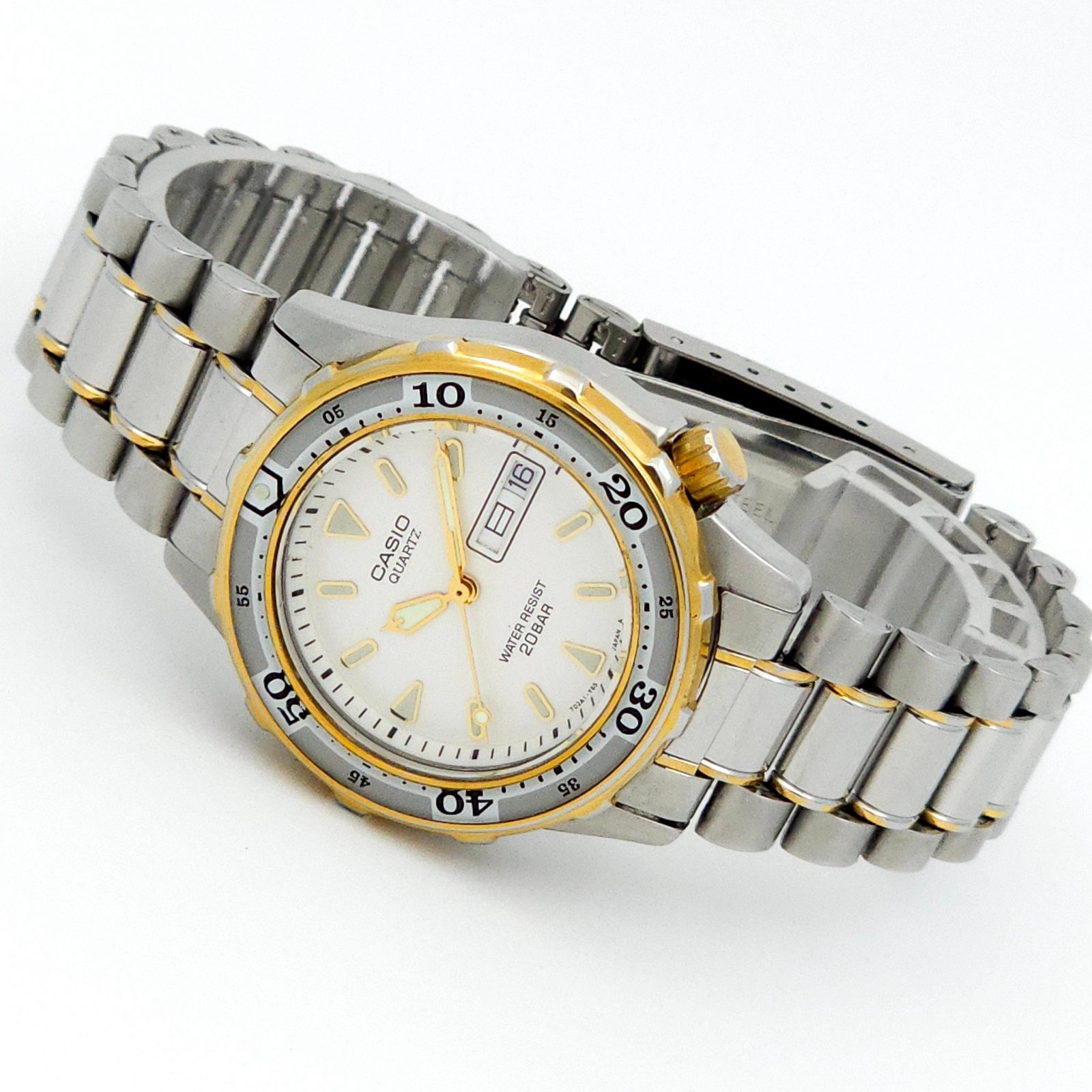 CASIO カシオ MD-715 ダイバー QZ 動作品 - メルカリ