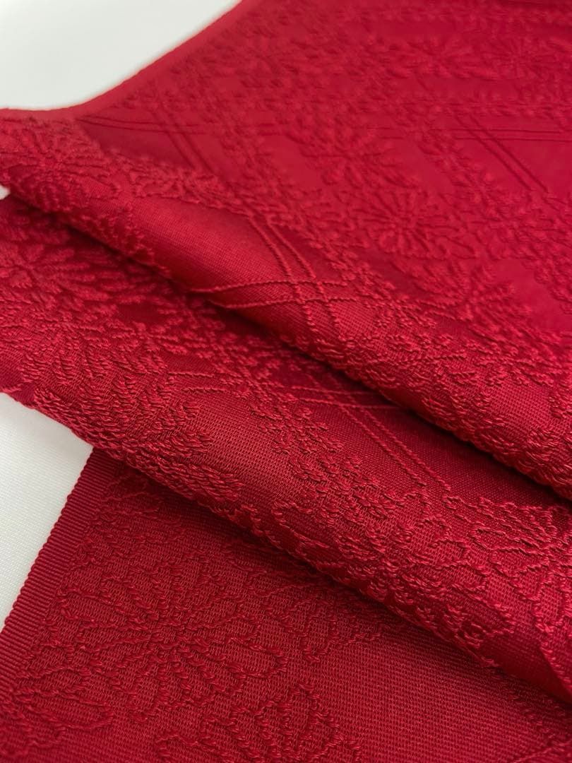 コート地 ふくれ織 紋意匠 無地 朱・緋色 正絹 反物 - メルカリ