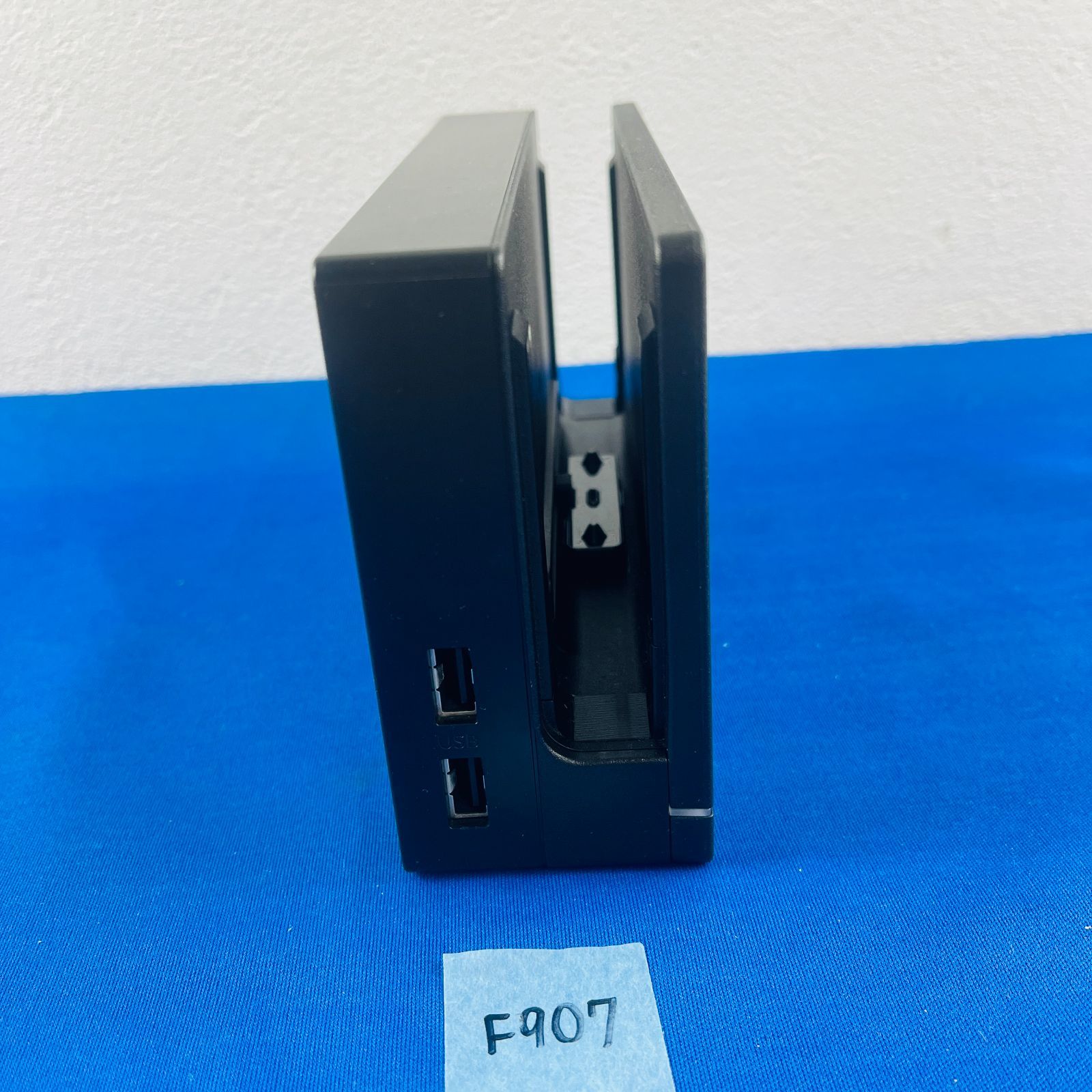 ◇F907【通電OK】Nintendo Switch モンスターハンターライズ