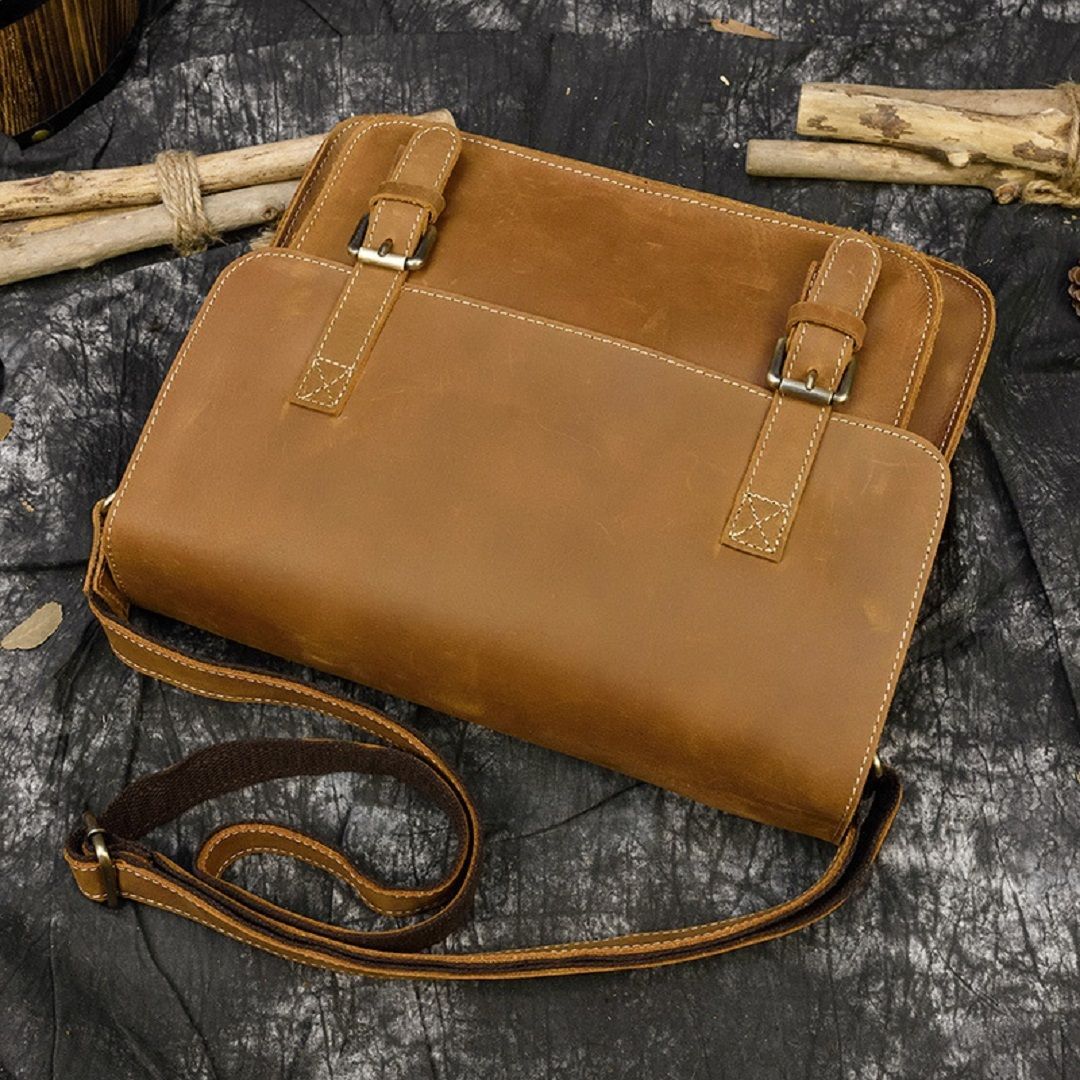 LOUIS VUITTON ルイ ヴィトン LVサークル ダヌーブPM ショルダーバッグ