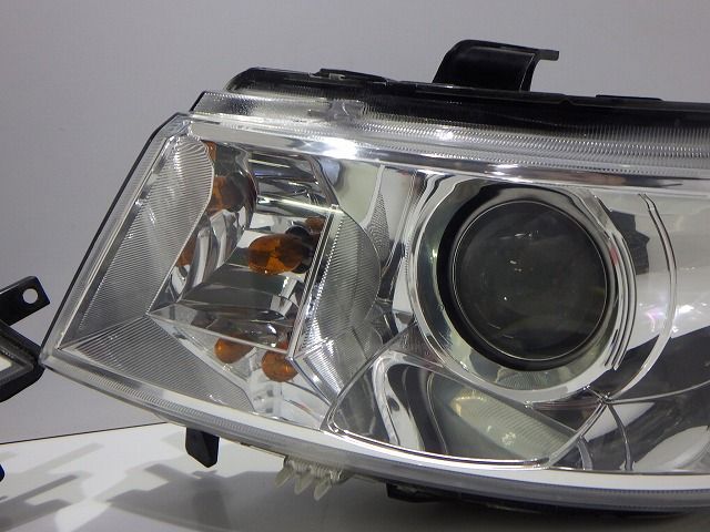 ワゴンRスティングレー ヘッドライト 左右 HID MH23S 100-59191 ハ コーティング 250922050