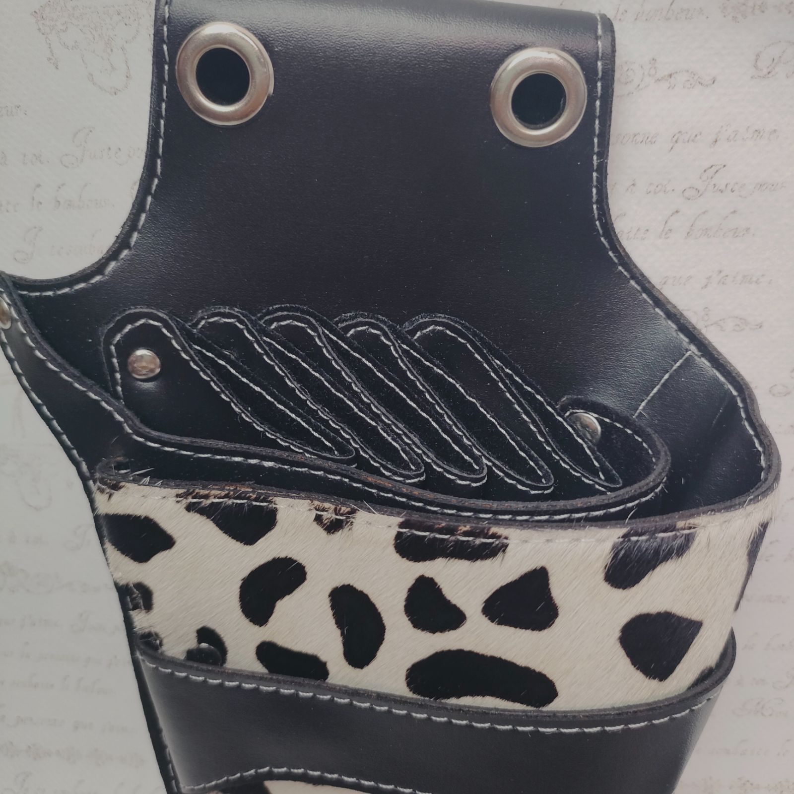 本革×ハラコ ストア ダルメシアン柄 シザーケース 5丁用 新品 シザー