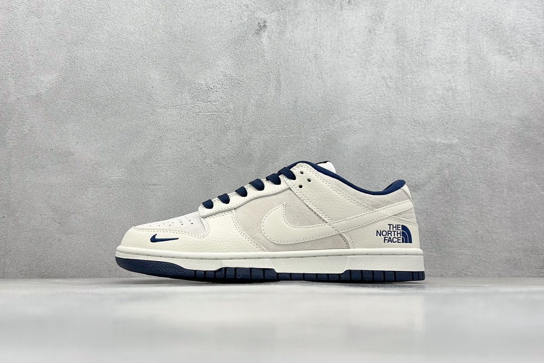 Nk SB Dunk Low The North Face 連名 - 灰豚八白フック