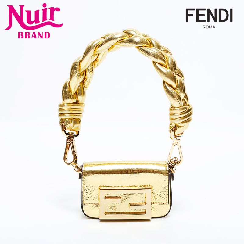 【美品】FENDI フェンディ　マンマバケットモチーフ キーホルダー チャーム FENDI フェンディ ショルダーバッグ ナノ マンマ バケット